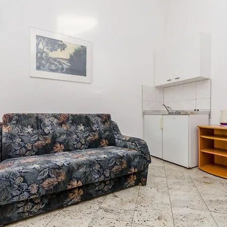 Apartments Jadran Trogir Exterior photo