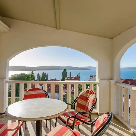 Apartments Jadran Trogir Exterior photo